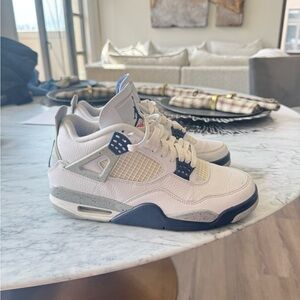 Nike Air Jordan 4 Retro midnight navy